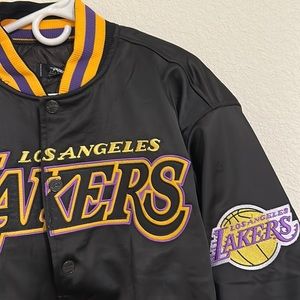 NBA v i n t a g e  l a k e r s  j a c k e t